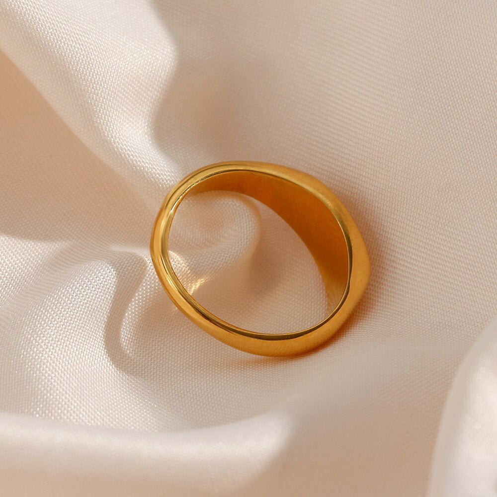 Oval Faced Starburst Ring - Sun Rhea Jewelry BoutiqueRings