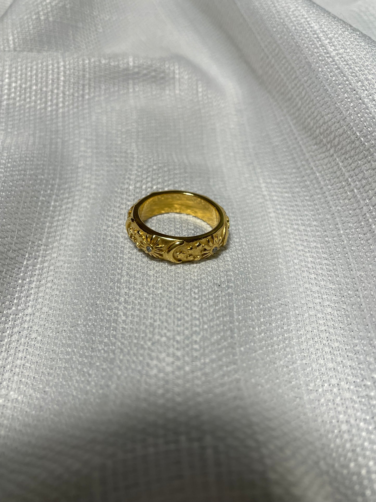 Sun and Moon Ring