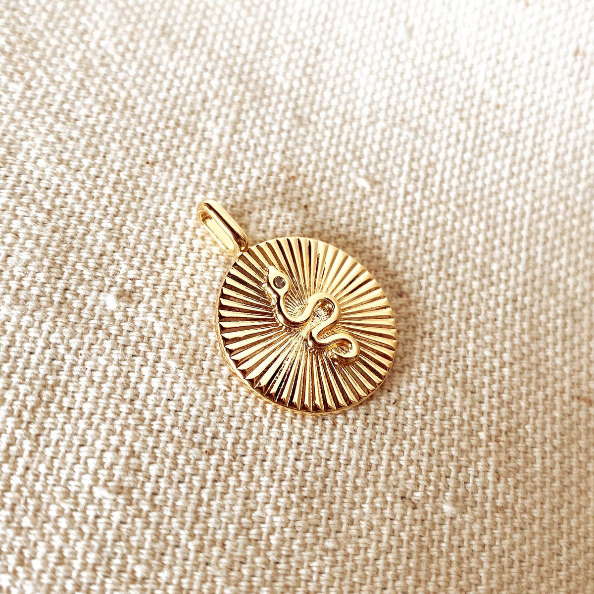 18k Gold Filled Snake Serpent Plate Pendant Featuring Rays Pattern Background